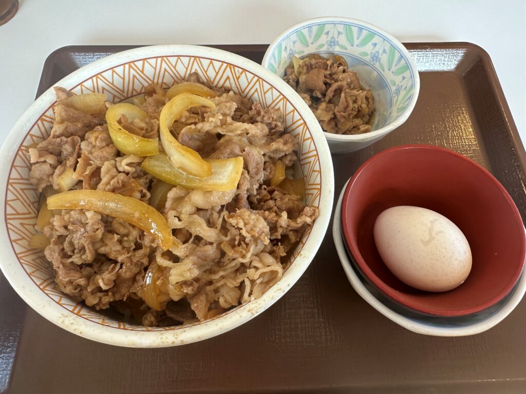 ☆【すき家】定番の牛丼はやっぱり美味しい!😀☆ 1 777