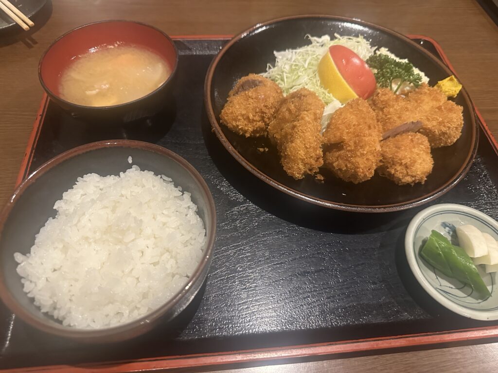 ☆「甲斐市篠原で見つけた“絶品とんかつ”!とん平で味わう至福の一皿」☆ 2 IMG 3491