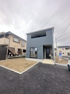 ☆住宅性能表示W取得☆ 新築一戸建て 南アルプス市下宮地 1号棟 2階建 4LDK +カースペース3台 外構付き 耐震等級3+長期優良住宅取得 大明小学校(徒歩16分)+甲西使中学校(徒歩17分) 価格2790万円 18 IMG 3922